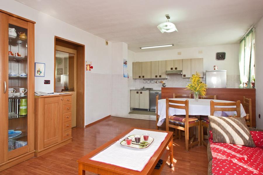 Holiday Home Ana Pula Luaran gambar