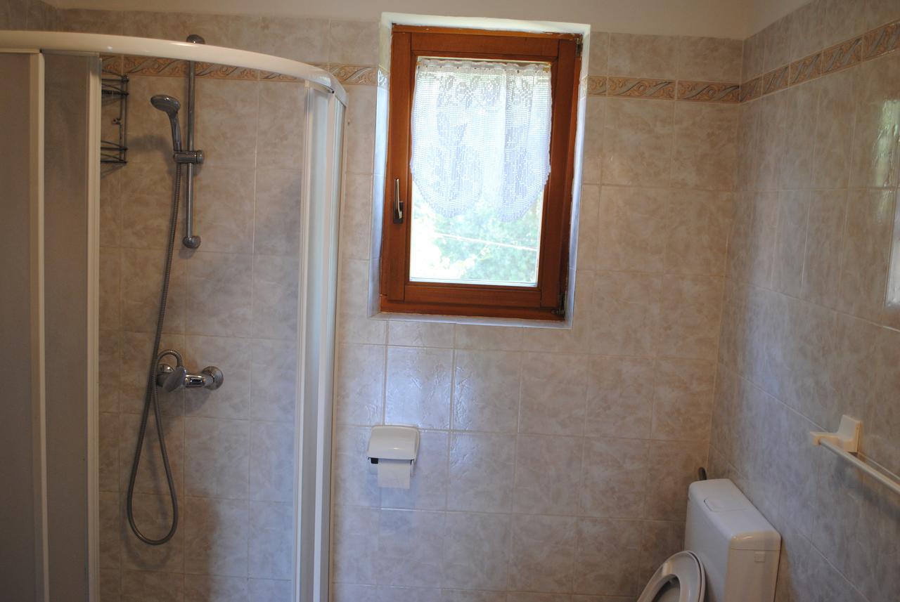 Holiday Home Ana Pula Luaran gambar